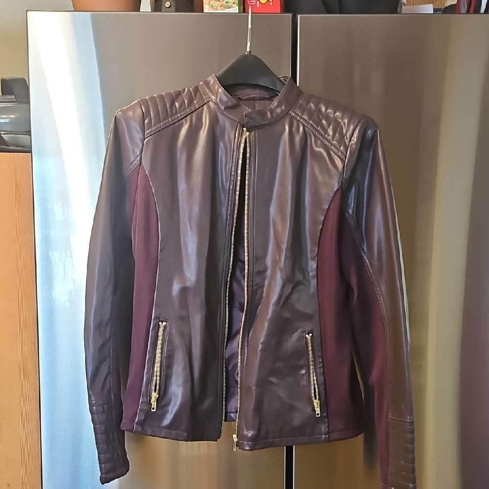 Women's Leather Jacket - Burgundy